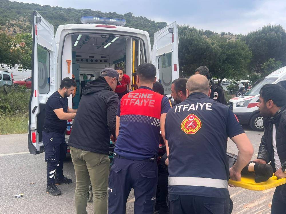 Biri yolcu otobüsü 3 araç kaza yaptı! 8 ölü, çok sayıda yaralı var 6